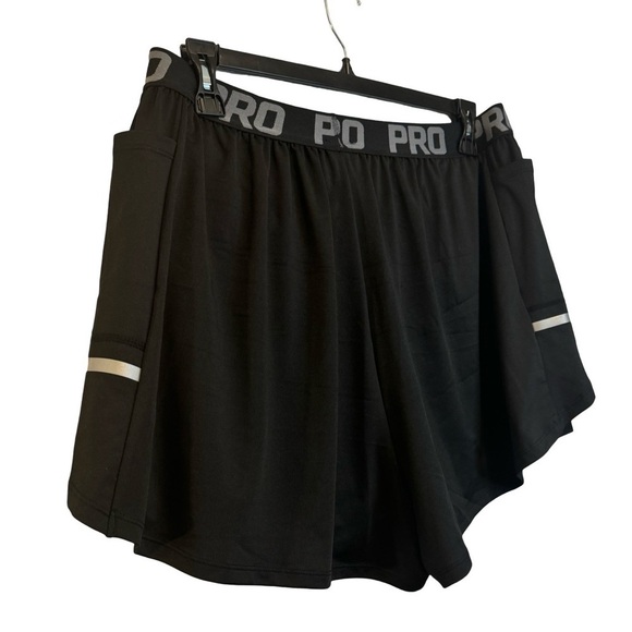 SHEIN Curve Black Running Shorts with Pockets Size 2XL NWOT ☀️ - Picture 12 of 14